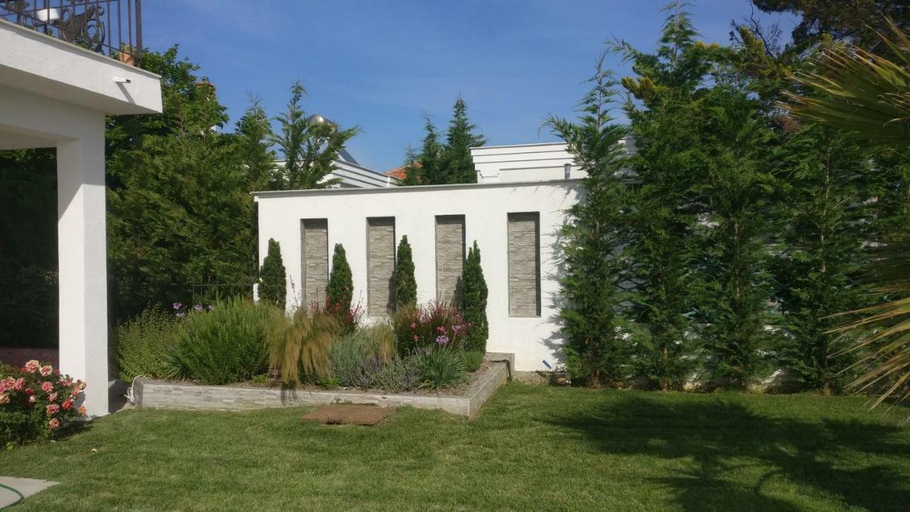 Villa Marry'S House Karianí Exterior foto